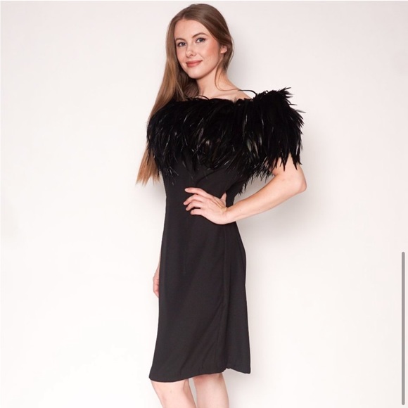 VINTAGE Dave & Johnny Black Feather Sheath Dress 8 - Picture 6 of 7